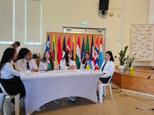 Speak Up: The power of debating in schools 2025-2026