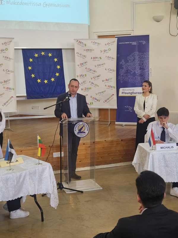 Speak Up: The power of debating in schools 2024-2025